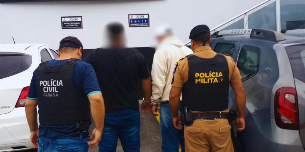 Polícia Civil com os condenados capturados nesta sexta-feira (9)