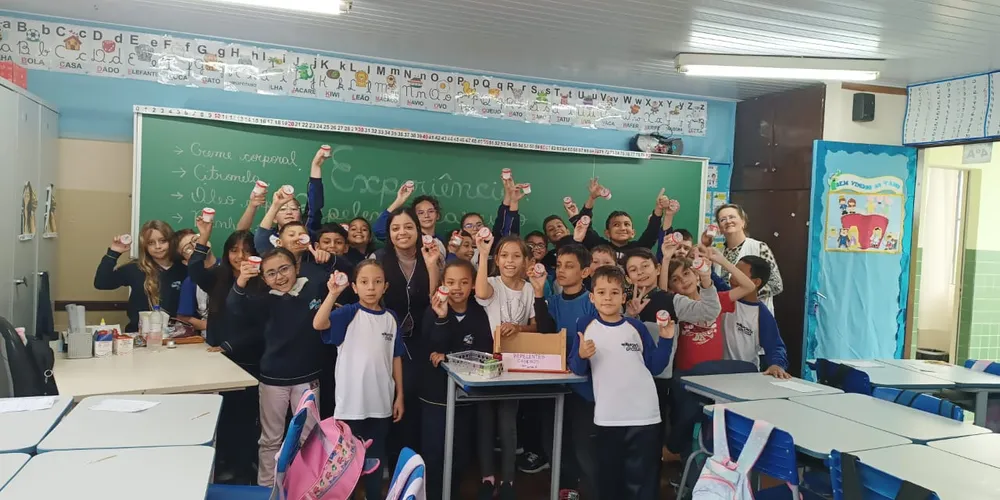 Ao final, a turma comemorou o sucesso da atividade e pôde confirmar que o trabalho e estudos valeram a pena