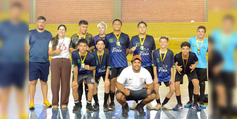 Os profissionais selecionados irão atuar em treinamentos desportivos com crianças, jovens, adultos e idosos