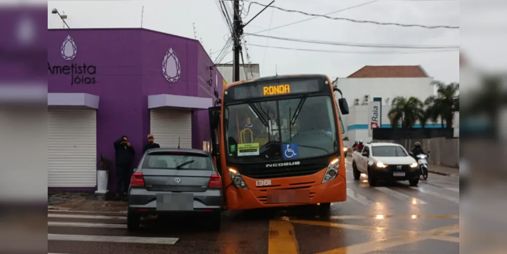 Os danos foram apenas materiais.
