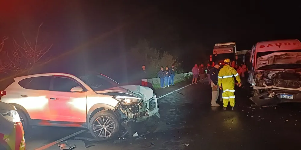 Pista ficou totalmente interditada no sentido Curitiba das 4h30 às 6h18