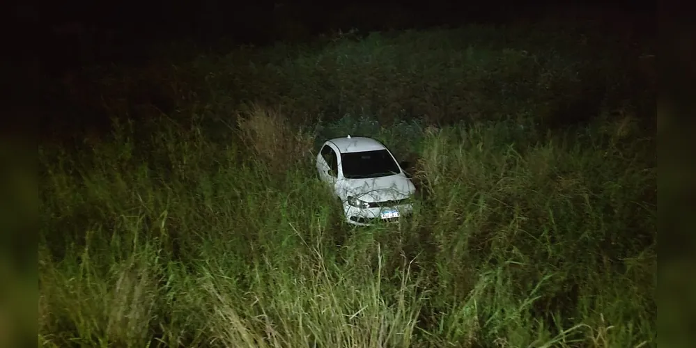 Acidente aconteceu na noite desse sábado (24), em Ponta Grossa