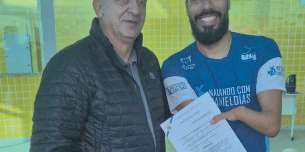 A homenagem foi proposta pelo vereador Doutor Zeca (União Brasil).