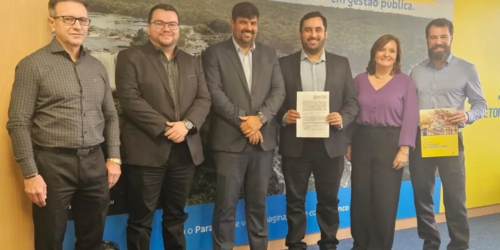 O prefeito Lucas Machado esteve reunido com Marcelo Palhano.