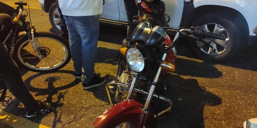 O homem foi conduzido até a delegacia