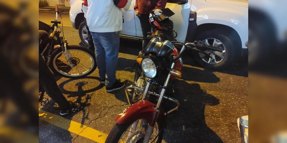 O homem foi conduzido até a delegacia