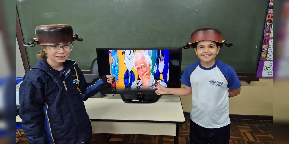 Os alunos se empolgaram com a dinâmica e se aprofundaram nas histórias do Menino Maluquinho