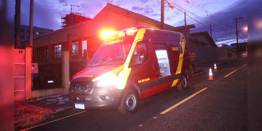 Vítima foi encaminhada para uma casa hospitalar