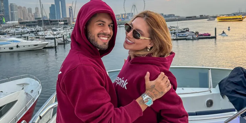 Ex-casal em viagem a Dubai