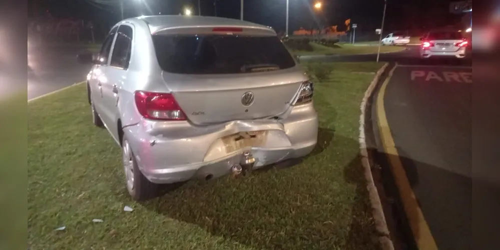 O Gol acabou acertado em sua traseira