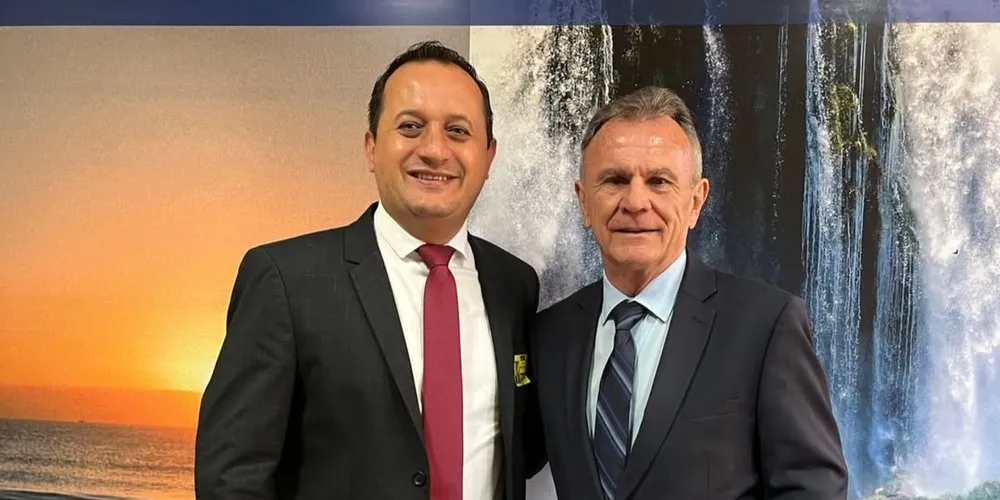 Mario Cezar esteve no gabinete do deputado Toninho Wandscheer