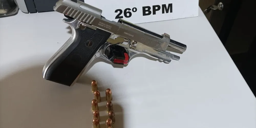 Arma foi apreendida com 19 munições intactas