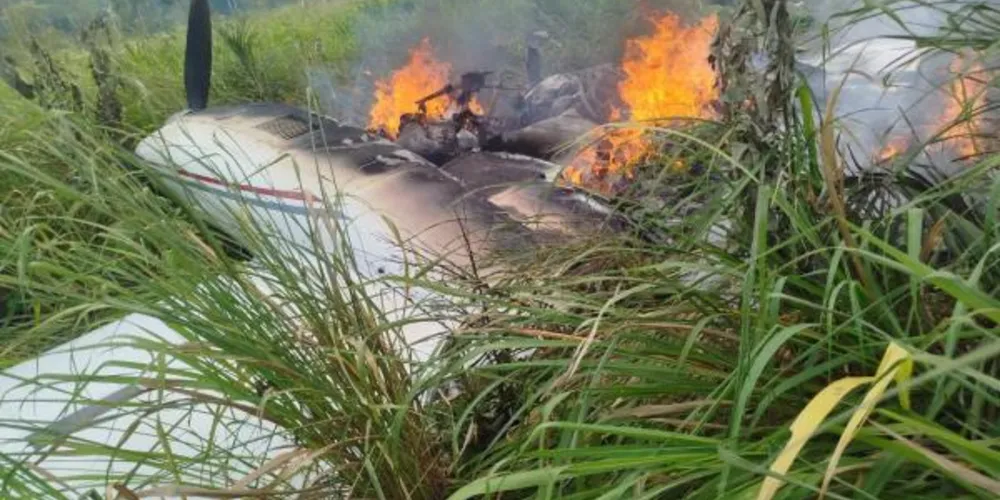 A aeronave realizou um pouso forçado em local não preparado