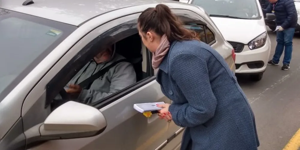 Durante a blitz foi repassado orientações sobre diversas pautas sociais importantes