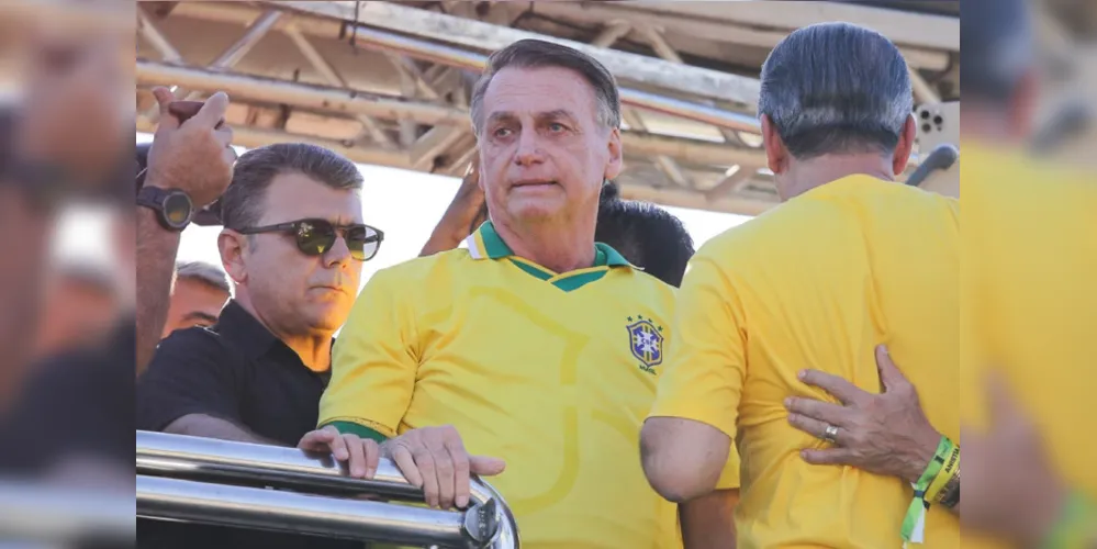 Ex-presidente chegou no ato por volta das 16h