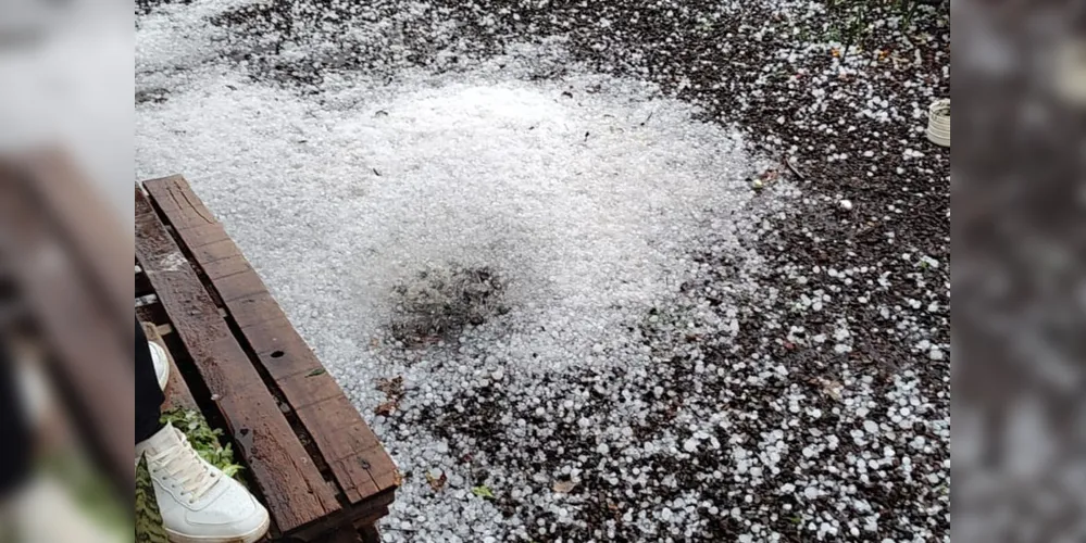 A chuva de granizo também atingiu outros municípios do estado