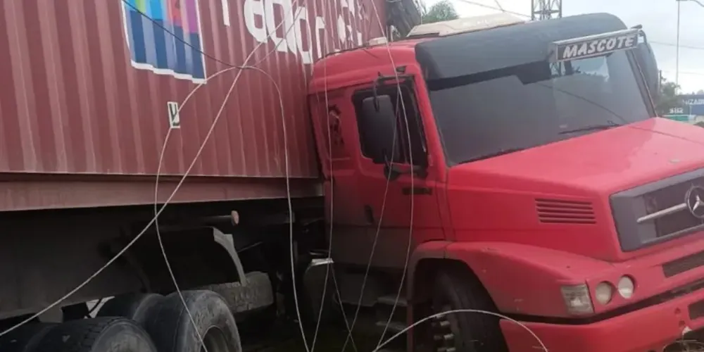 O susto ocorreu na manhã deste sábado (7)