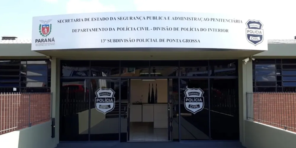 Homem foi detido e levado para a delegacia da Polícia Civil