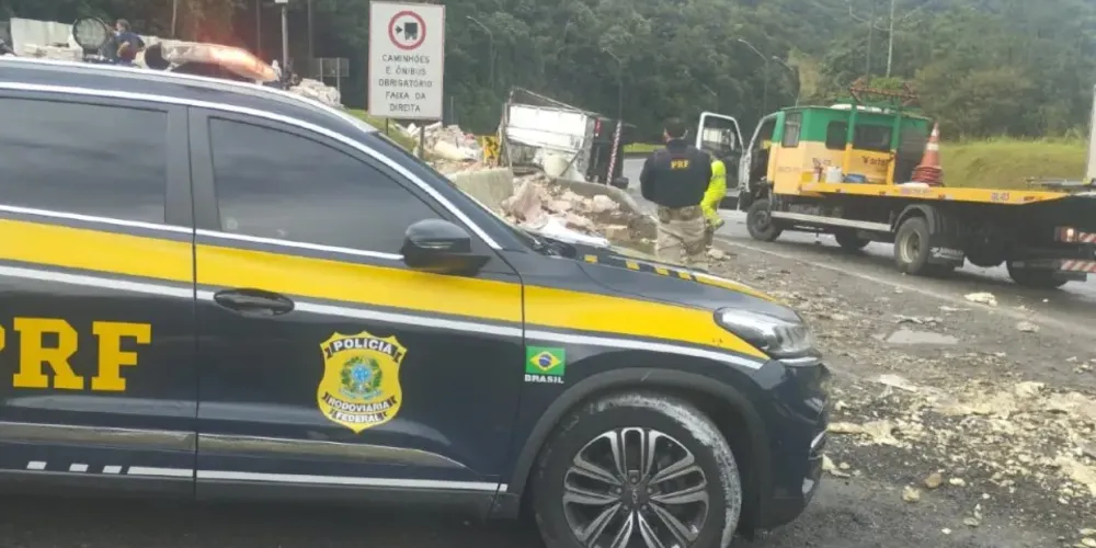 A tragédia ocorreu nesta manhã de domingo (15)