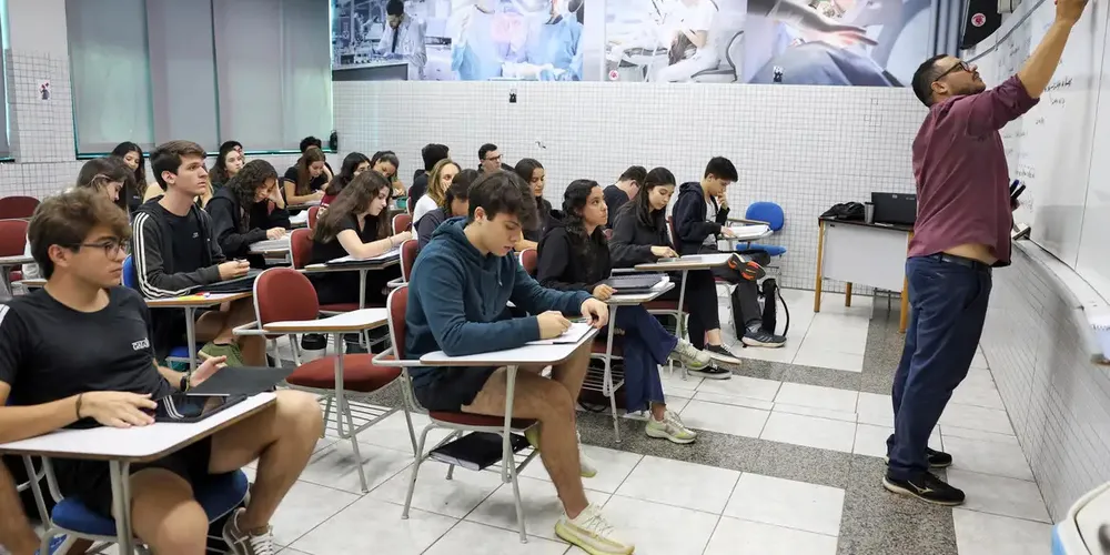 Todos os interessados em fazer o exame devem se inscrever exclusivamente na Página do Participante