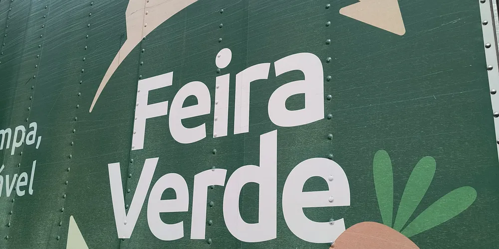 Equipes do Feira Verde estarão trocando recicláveis por frutas, verduras e legumes