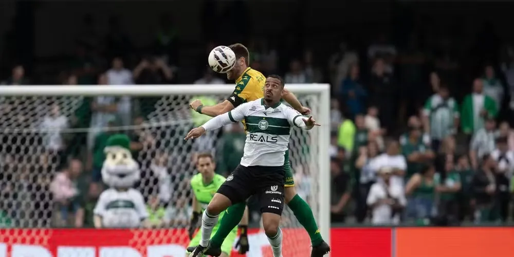 O Coxa derrotou o Dourado por 2 a 0