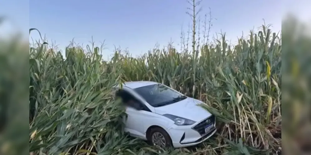 O veículo parou na área rural de ondeo casal morava