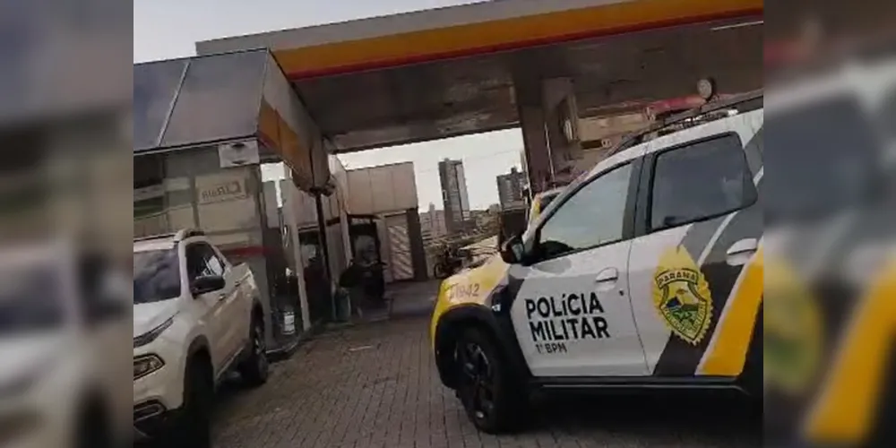 Os indivíduos receberam voz de prisão e foram encaminhados à Delegacia da Polícia Federal