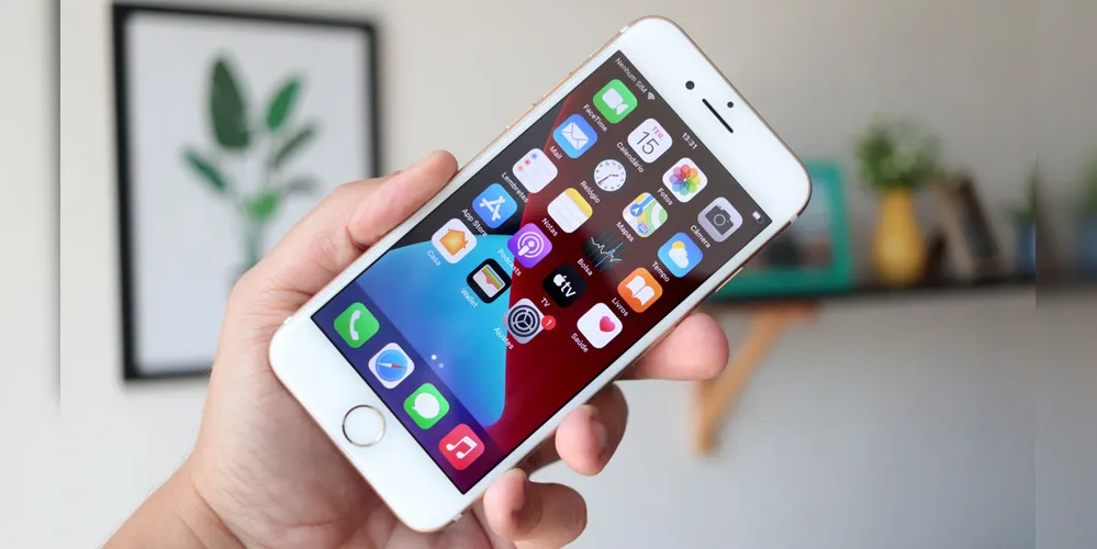 O principal risco de usar Iphones sem suporte a atualização é a segurança do dispositivo