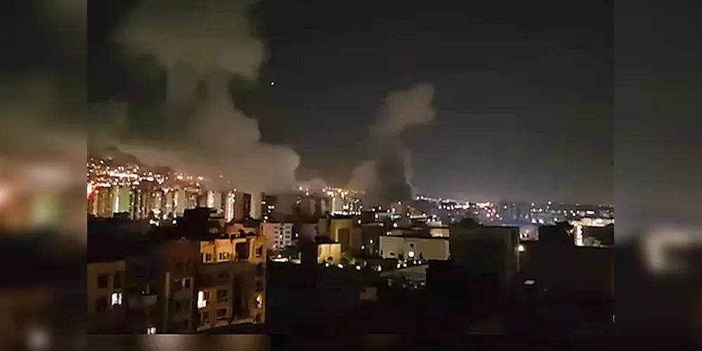 Houve forte bombardeio à capital iraniana mirando suas defesas aéreas, e um complexo habitacional foi atingido