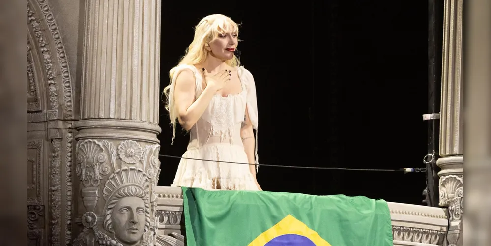 A Polícia Civil do Rio de Janeiro desbaratou um plano de ataque com explosivos que seria realizado durante o show da cantora Lady Gaga