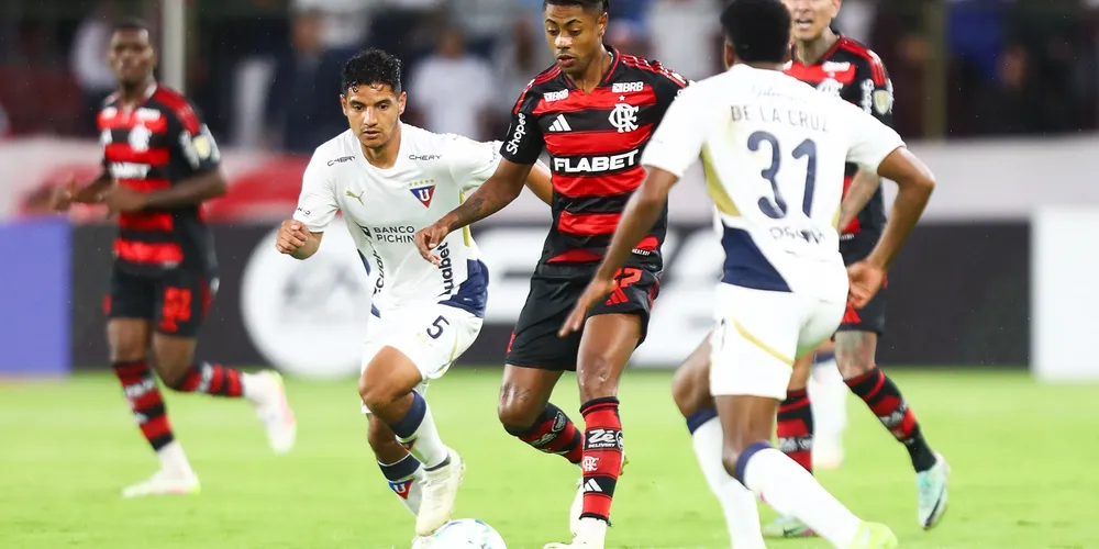 O primeiro jogo entre as equipes terminou em 0 a 0