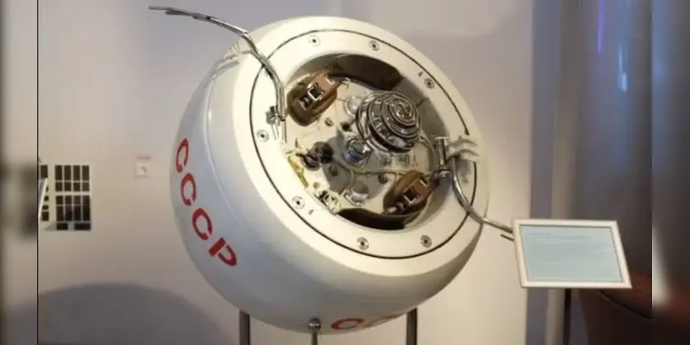 A nave soviética Cosmos 482, lançado em 1972, caiu na Terra na madrugada deste sábado (10)