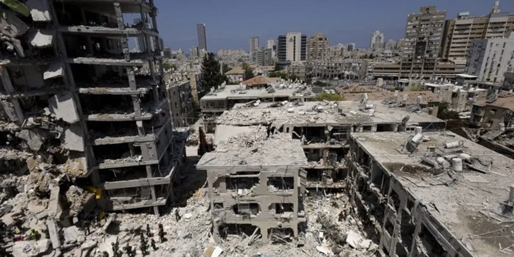 Os ataques aconteceram durante esta manhã de domingo (15)