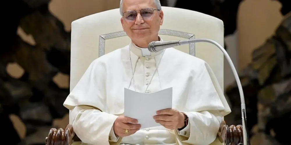 O papa Leão XIV terá um Mercedes-Benz Classe G 580 com tecnologia EQ