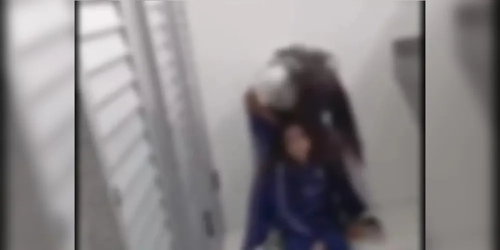A aluna foi agredida no banheiro
