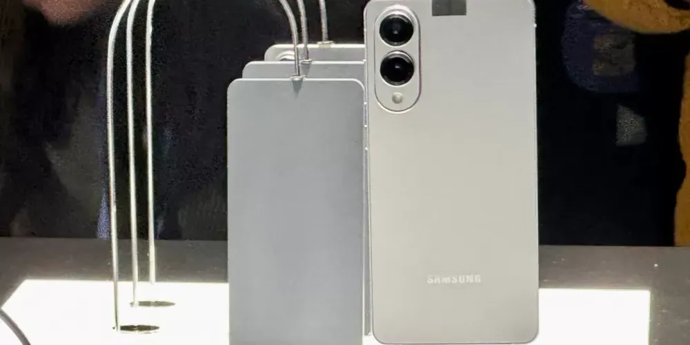 Nos EUA o S25 Edge já esta em pré-venda