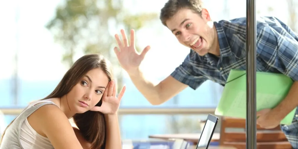 A Astrologia pode dar uma pista sobre quem é mais propenso a cair nessa tentação amorosa