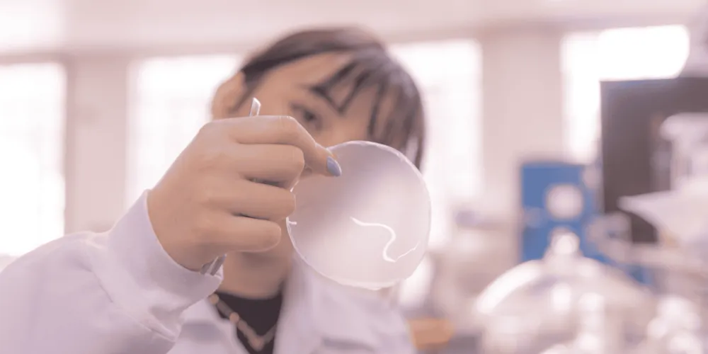 Imagem ilustrativa da imagem Pesquisa da UEPG desenvolve plástico à base de amido