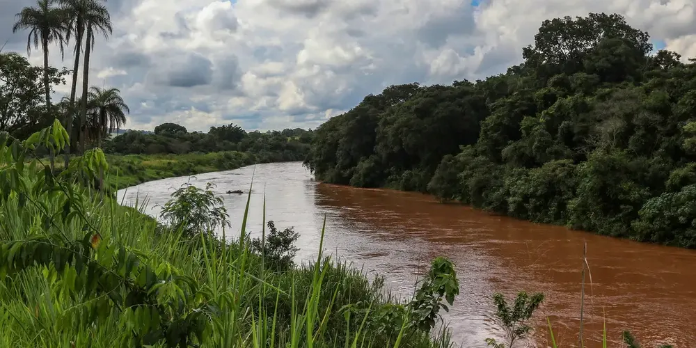 Córrego em Brumadinho