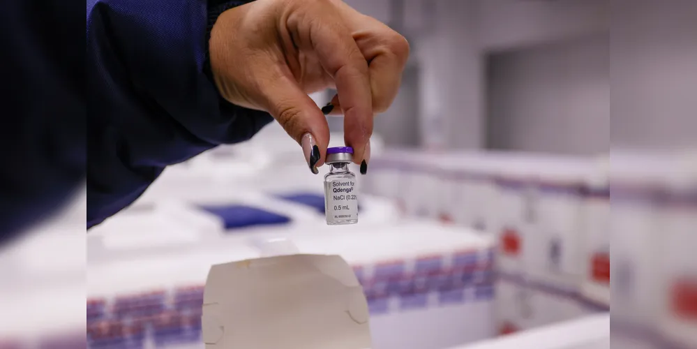 Vacina precisa ser aplicada em duas doses