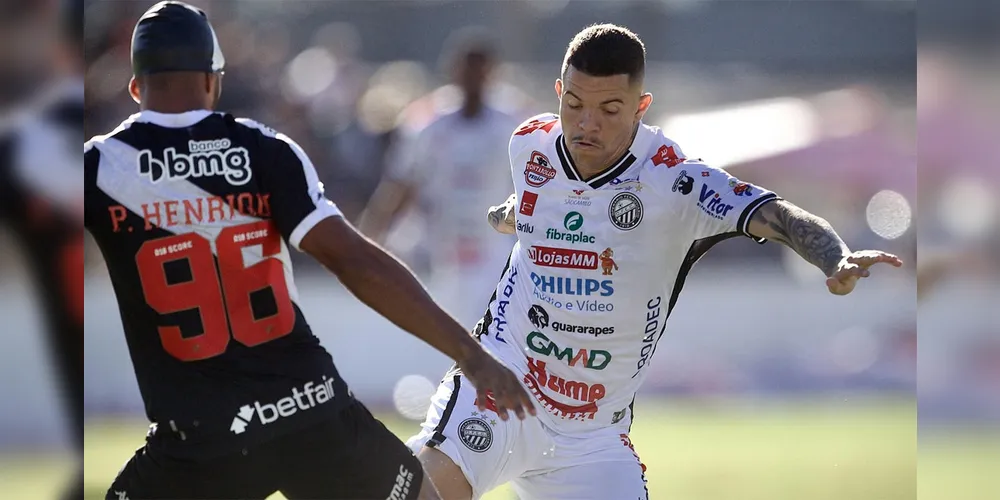 O primeiro jogo terminou empatado em 1 a 1