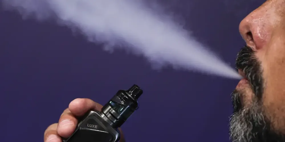 PL propõe a proibição do uso de cigarros eletrônicos