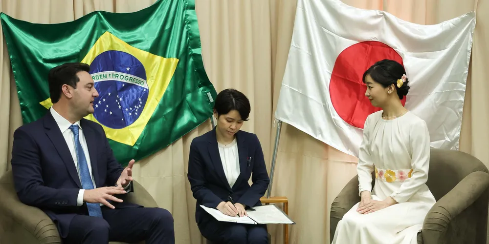 Ratinho Júnior recebeu, em Londrina, a princesa Kako de Akishino, que cumpre agenda no Brasil pelos 130 anos das relações diplomáticas dos dois países