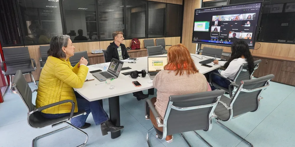 O projeto é estruturado em seis etapas de produção e é coordenado pela Secretaria de Estado do Planejamento (SEPL)