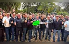 PR investe R$ 20 mi e entrega maquinários nos Campos Gerais
