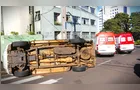 Caminhonete tomba após acidente na ‘Vila Estrela’, em PG