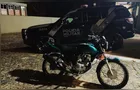 Condutor sem CNH é detido após fuga em moto adulterada em PG