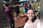 Alunos de Arapoti transformam lixo orgânico em adubo para horta