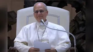 Papa Leão XIV diz que união entre homem e mulher é alicerce da família